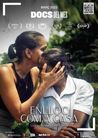 ENLLOC COM A CASA