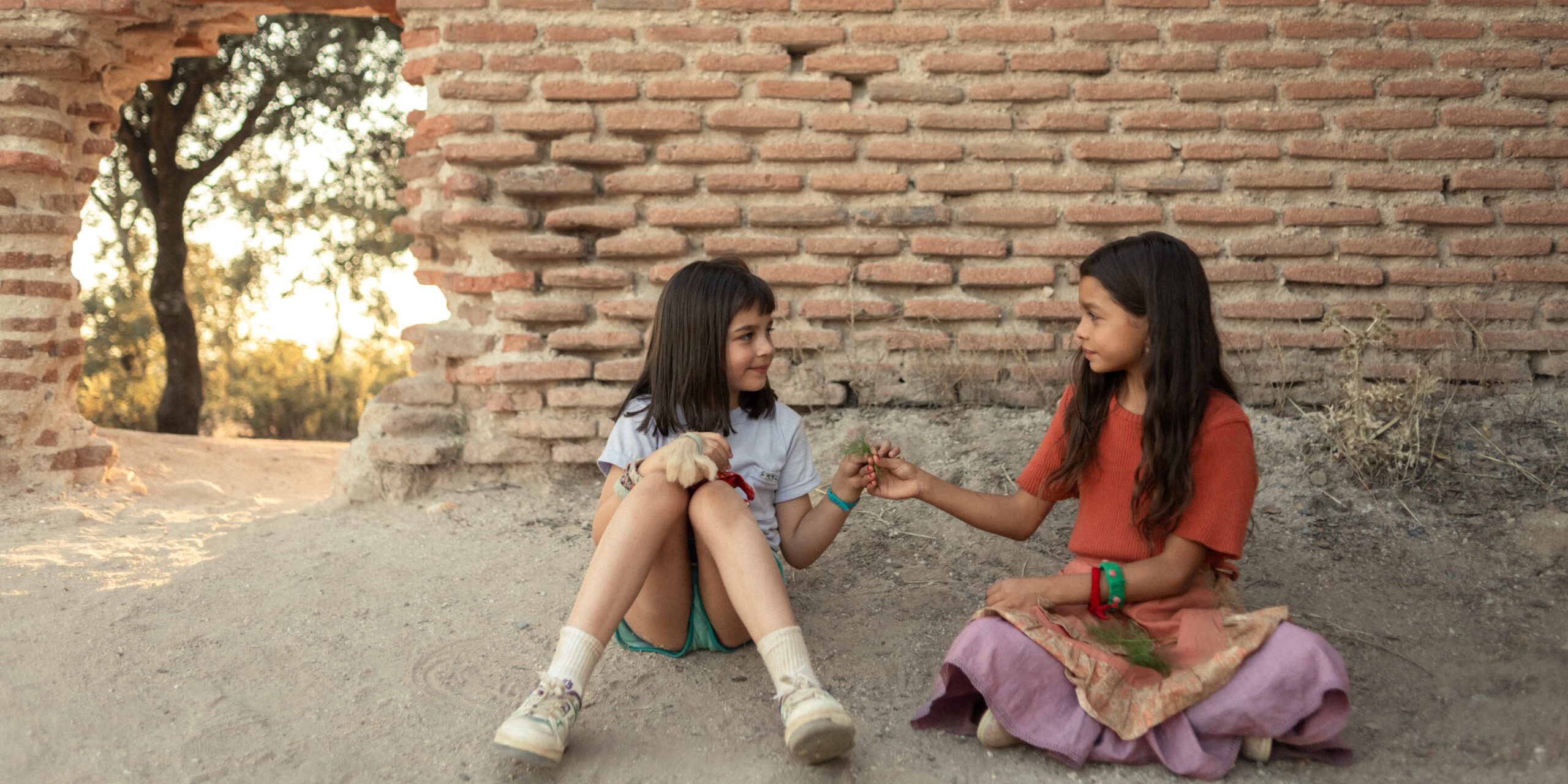 La niña de la cabra